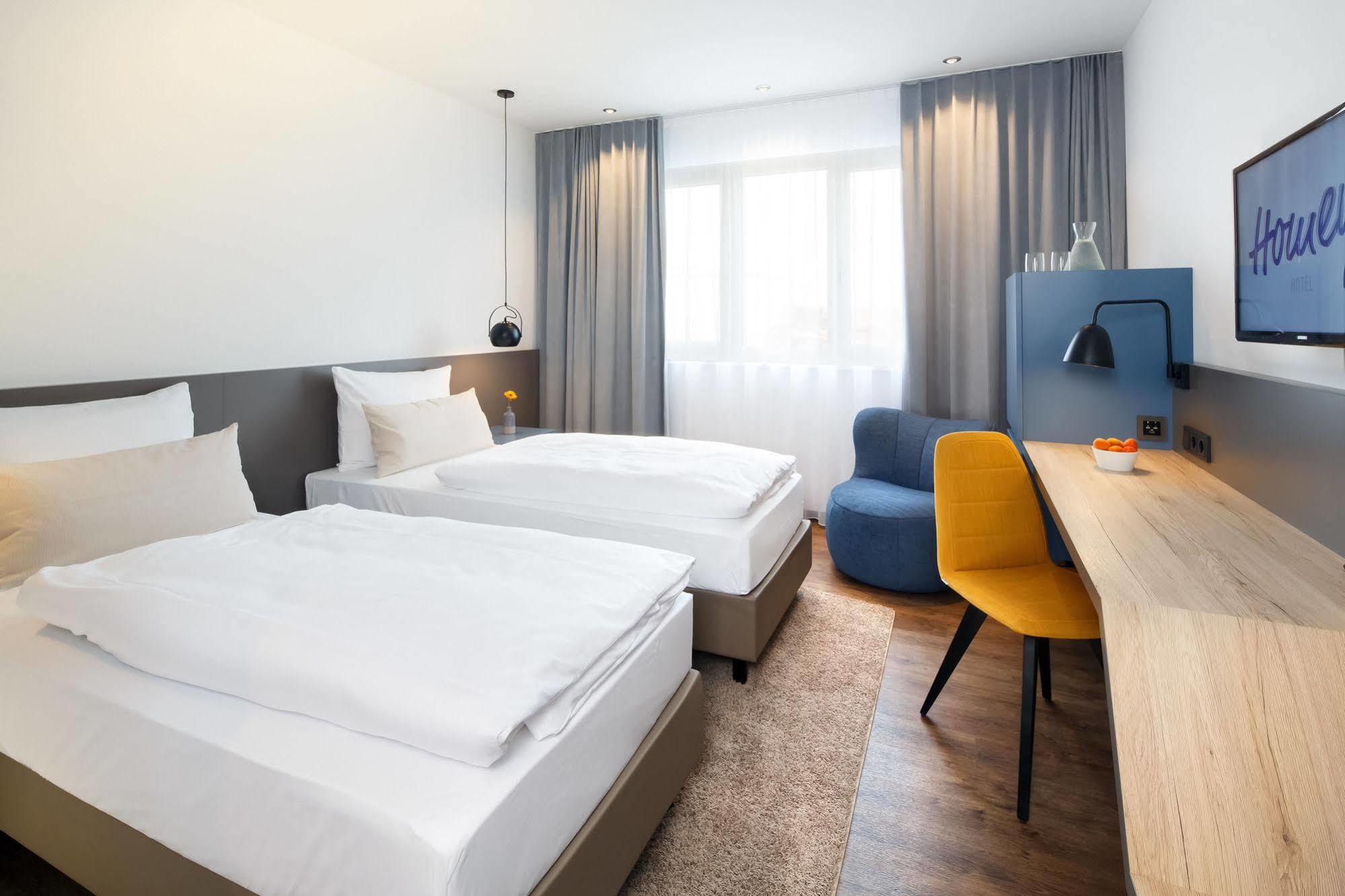 Homey! Hotel レーゲンスブルク エクステリア 写真